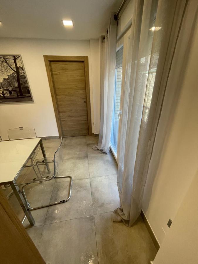 Family Catedral Centro Apartment Granada Bagian luar foto