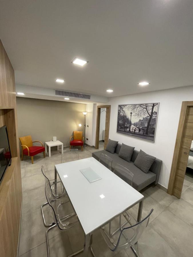 Family Catedral Centro Apartment Granada Bagian luar foto
