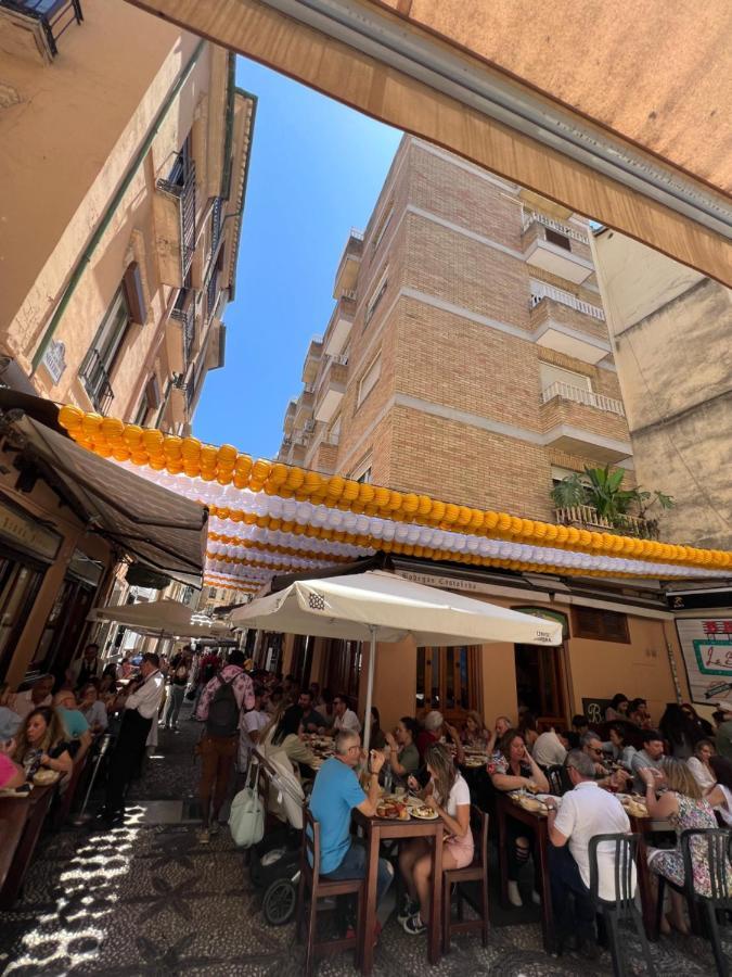 Family Catedral Centro Apartment Granada Bagian luar foto