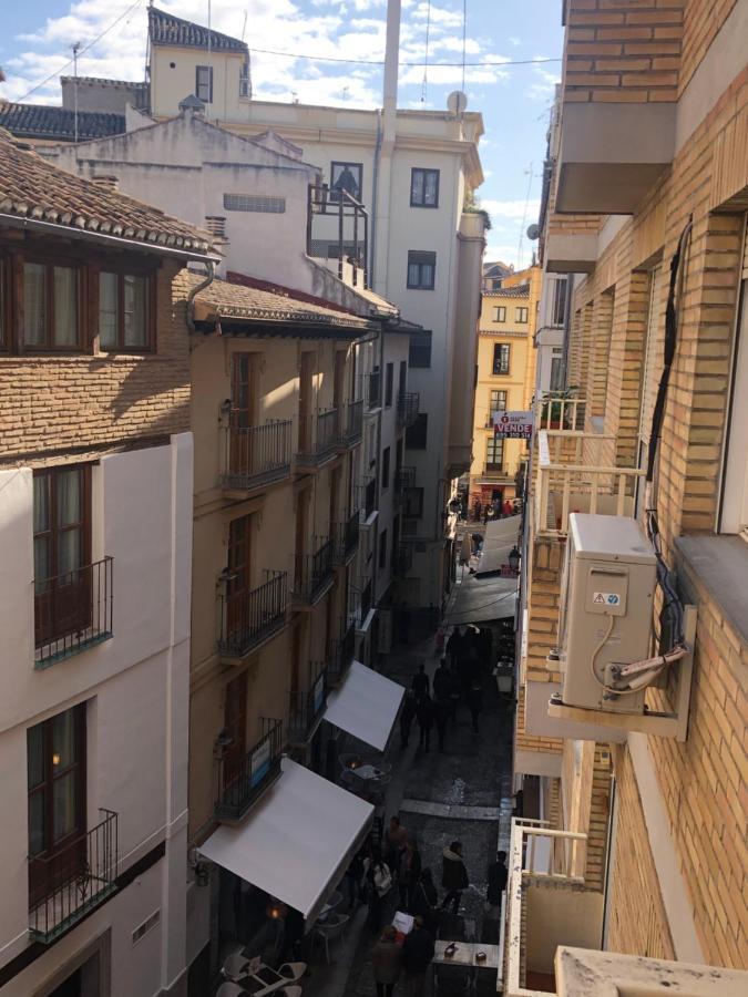 Family Catedral Centro Apartment Granada Bagian luar foto